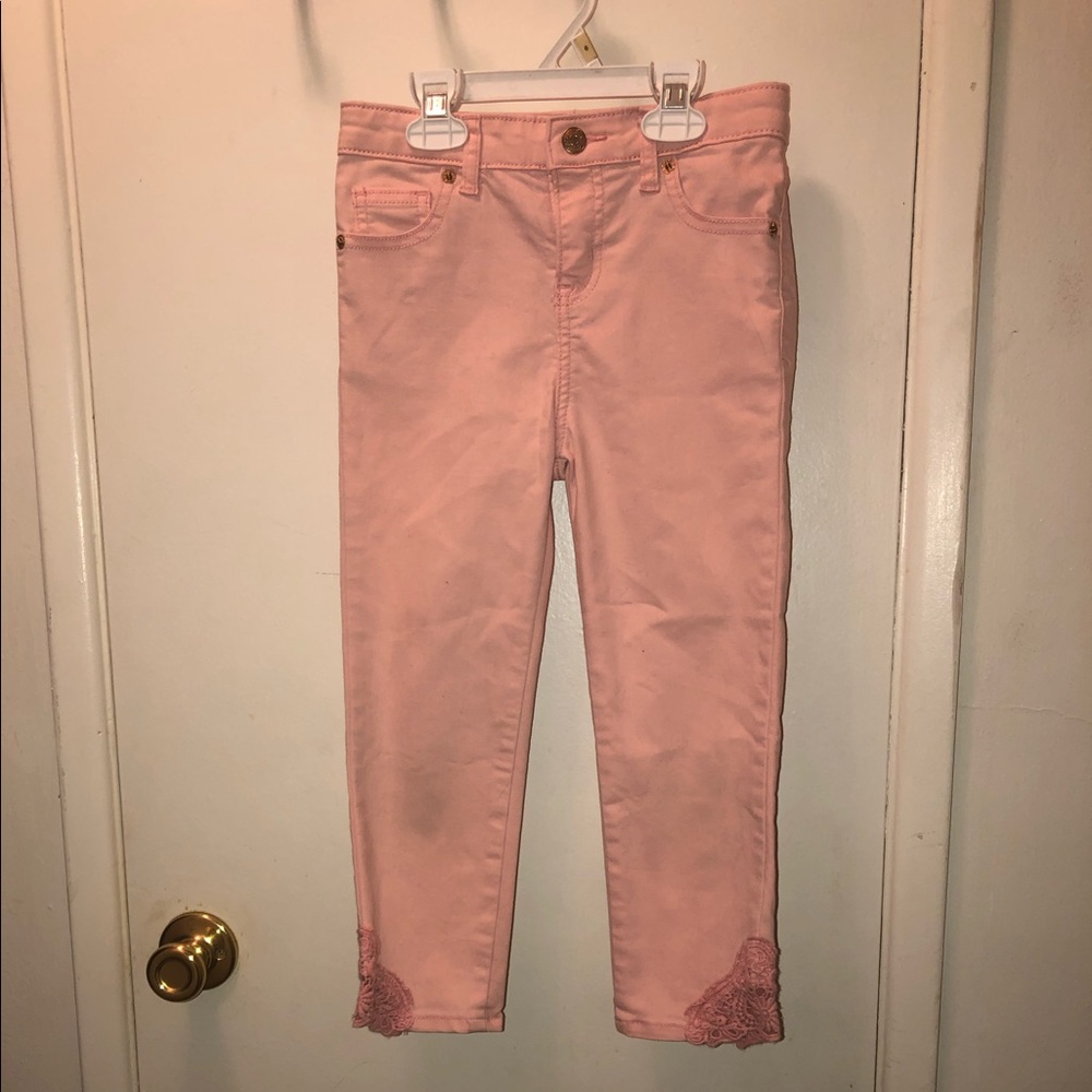 Cherokee Super Skinny Peach colored Jeans
Size: 6X